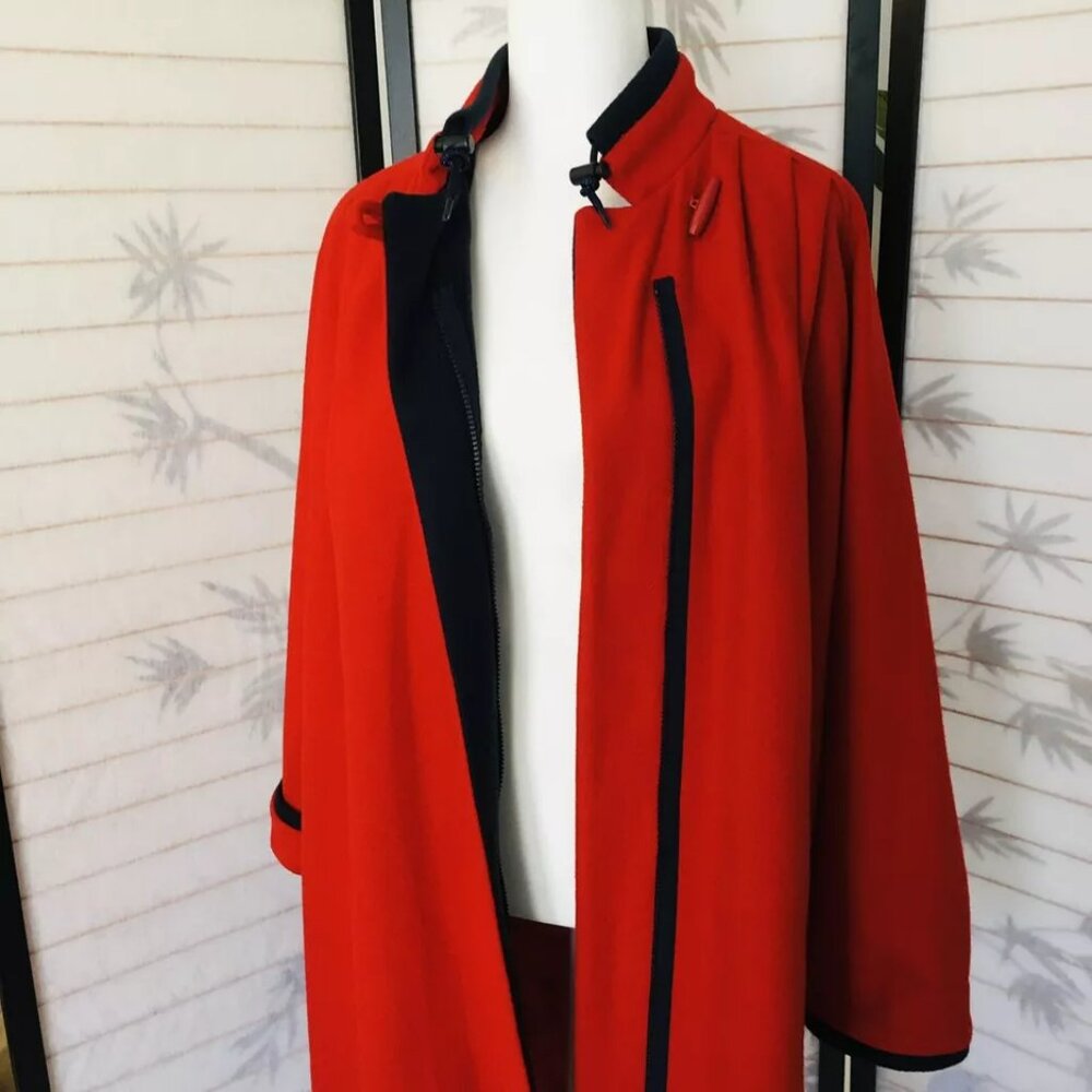 Vintage Herman Kay Women’s Lipstick Red Navy Trim Coat Sz M Wool Flare Zip Front